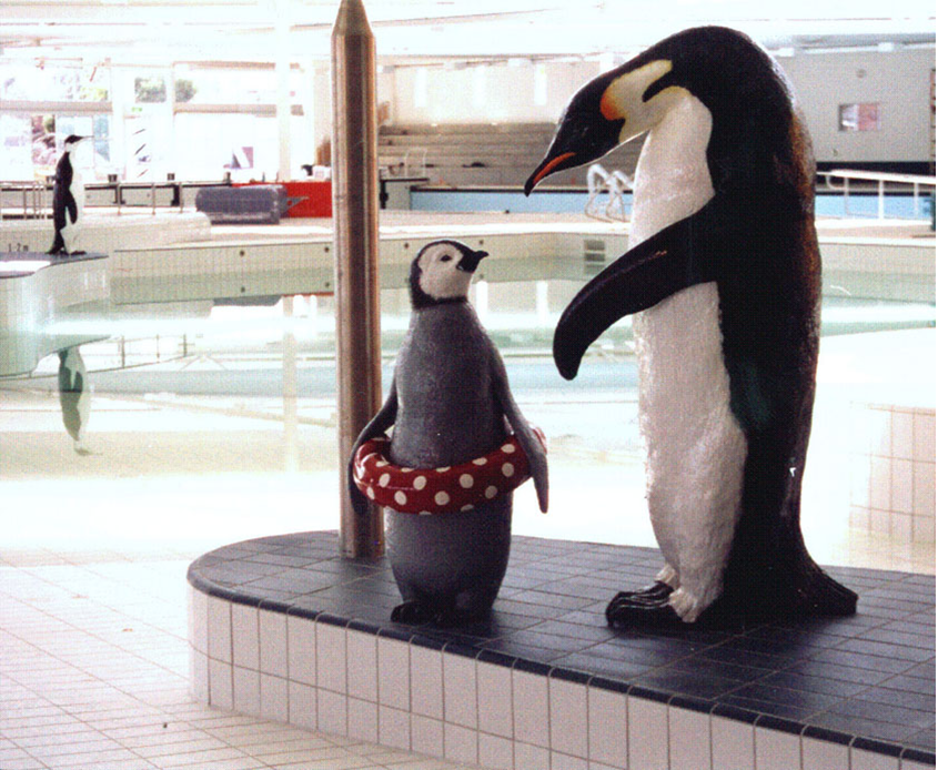 Mother & child penguins, 1999